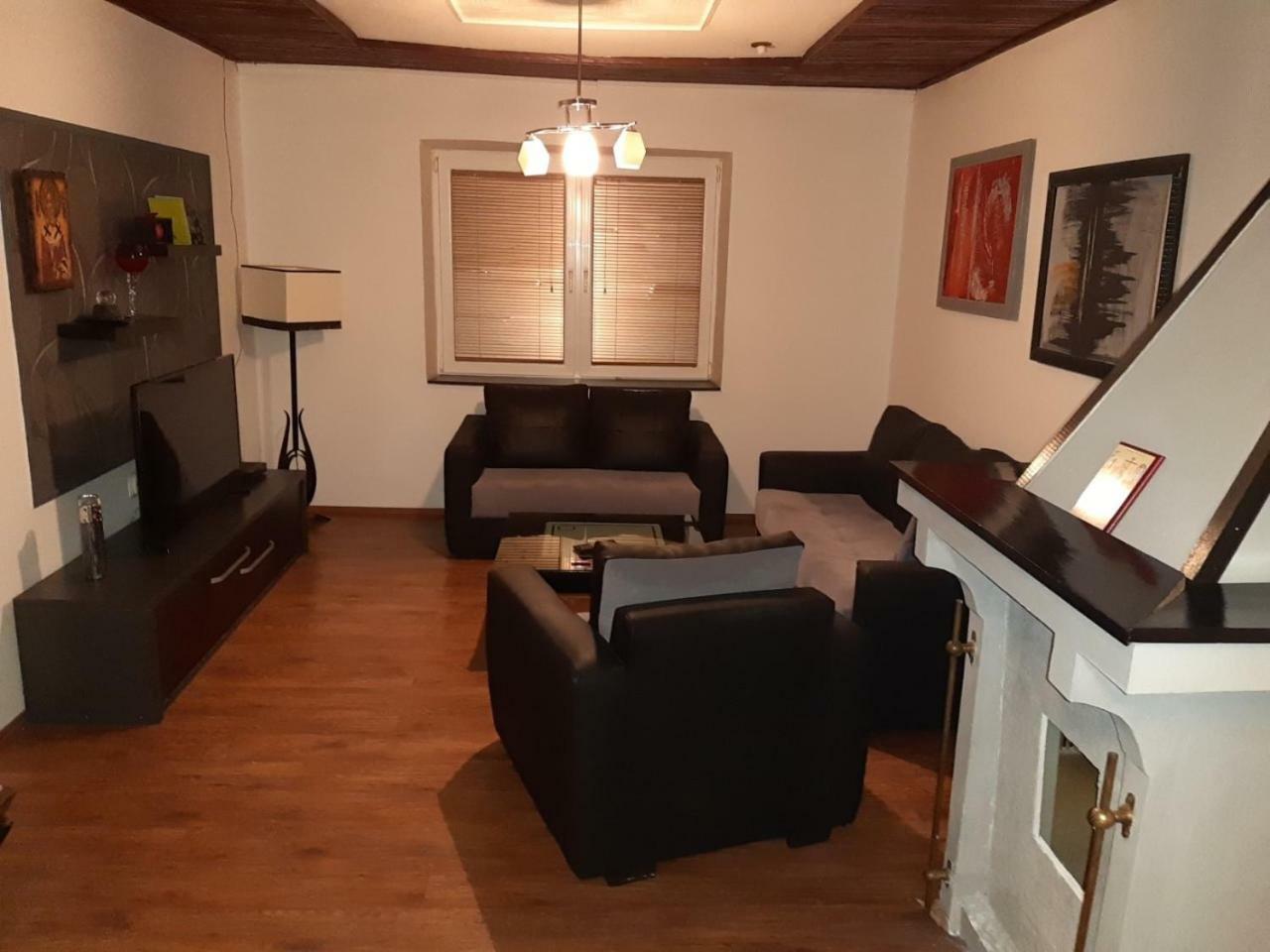 Apartment Nikola Orange โอครีด ภายนอก รูปภาพ